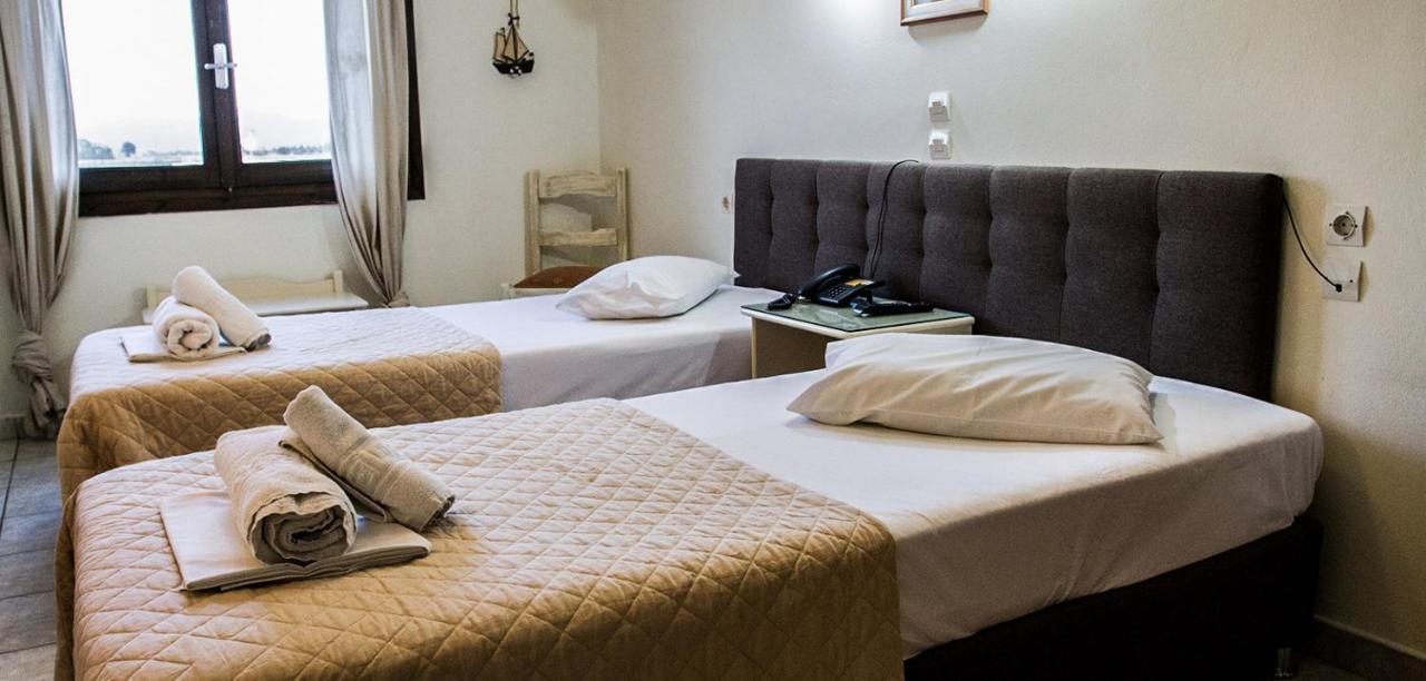 Hotel Alos Almiros  Bagian luar foto